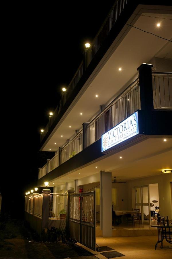 Victoria'S Bed & Breakfast Puerto Galera Dış mekan fotoğraf